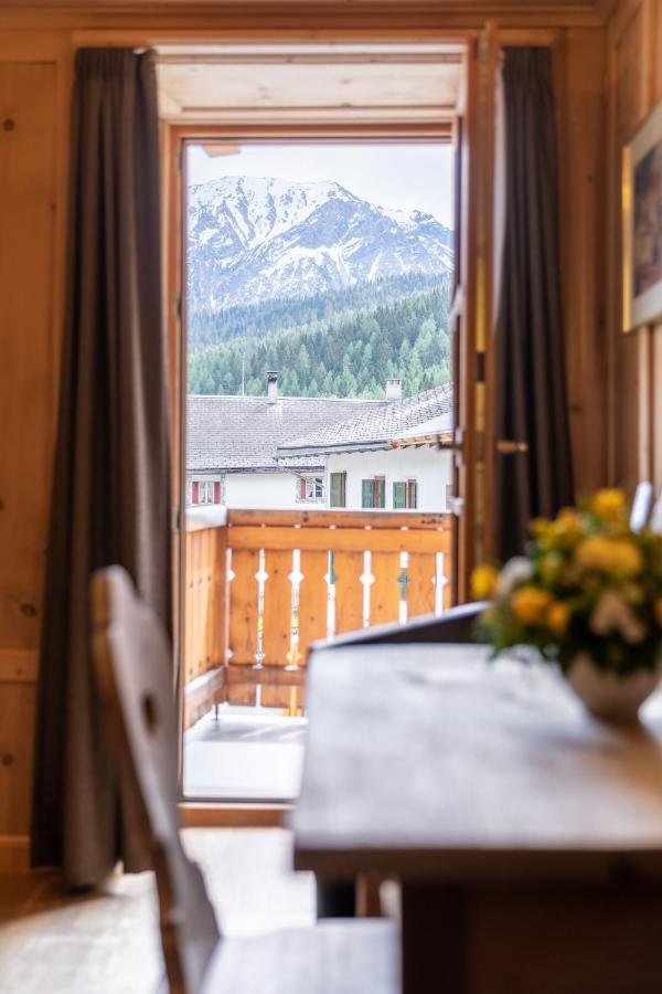 Hotel Landgasthof Staila Fuldera Exterior foto